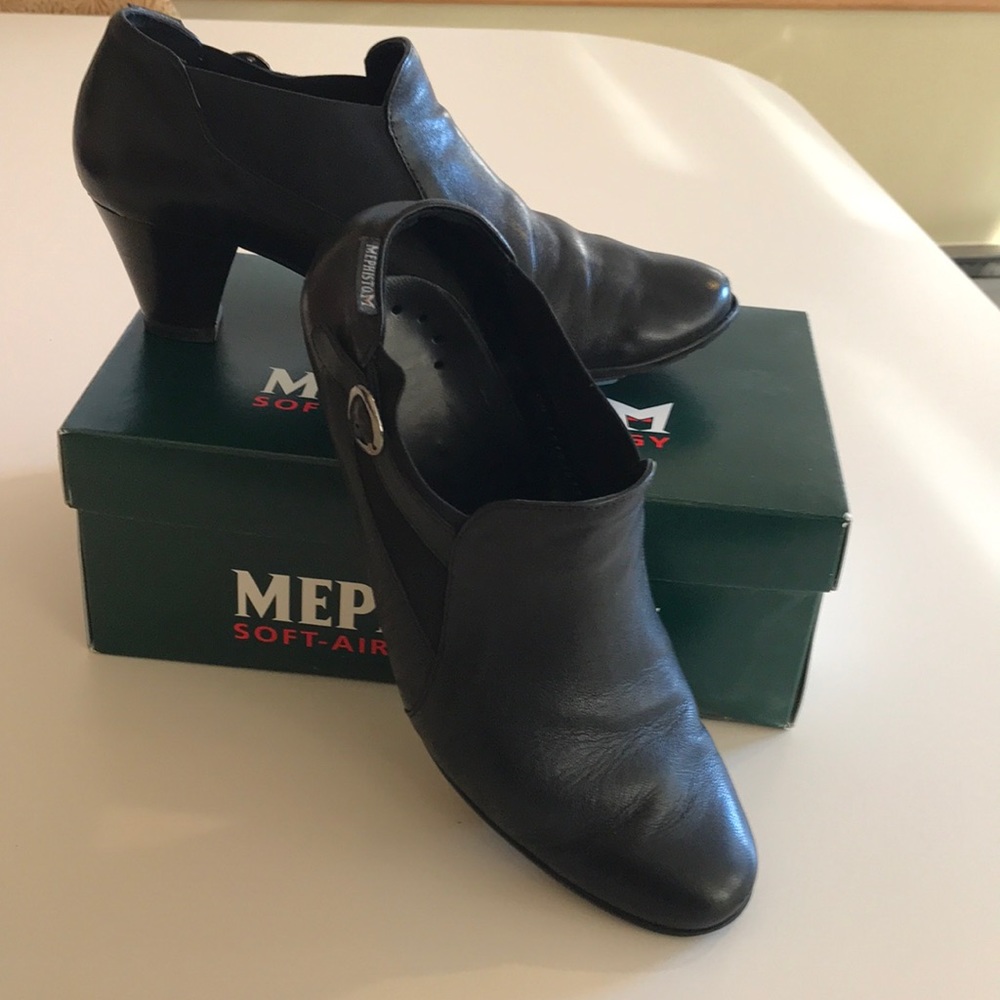 Mephisto Bettie Black Booties